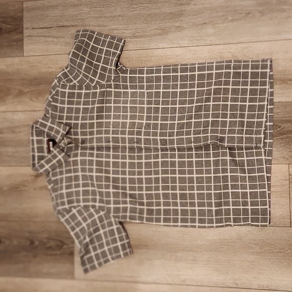 Swiss ALPS button up shirt - Picture 1 of 4